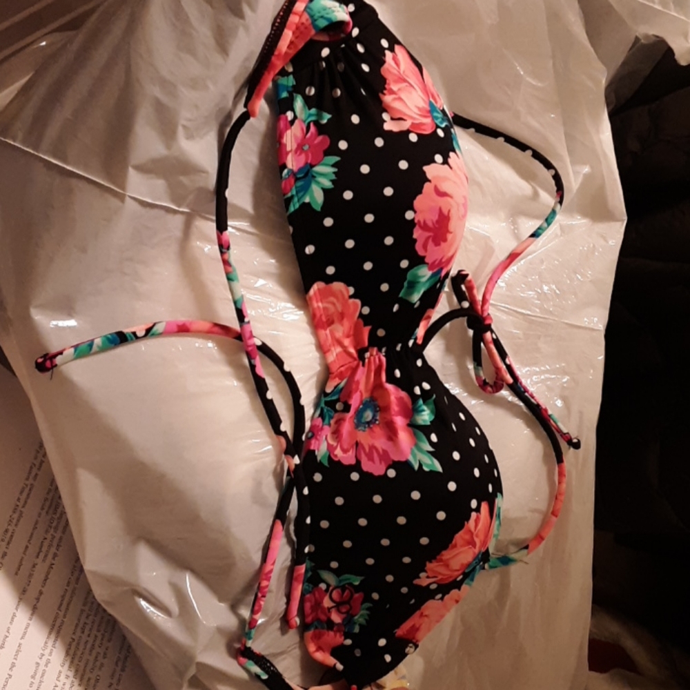 Floral push-up Swim top girls 7-9
